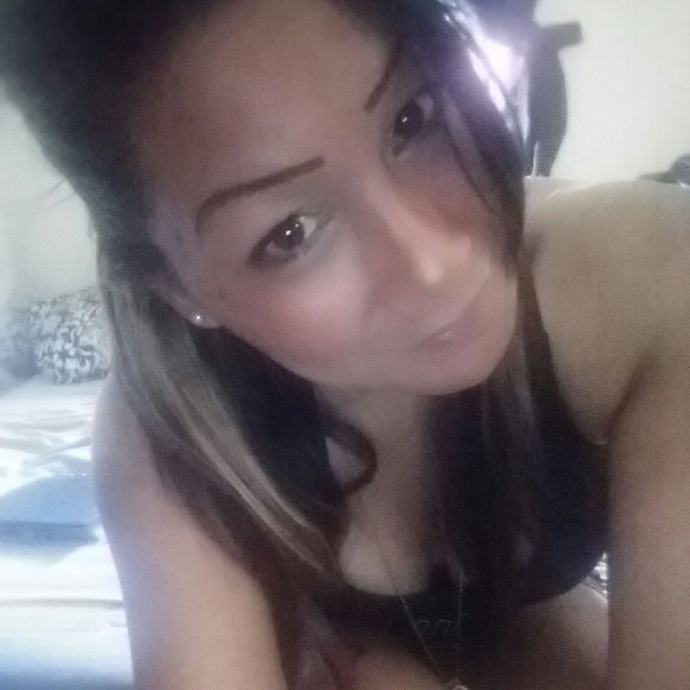 Meet your Posher, Alicia